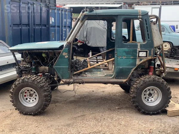 Pārdodu Sporta G-klasi ar dokumentiem. 
Turbo Dīzelis(Om605). 
Klāt varu d