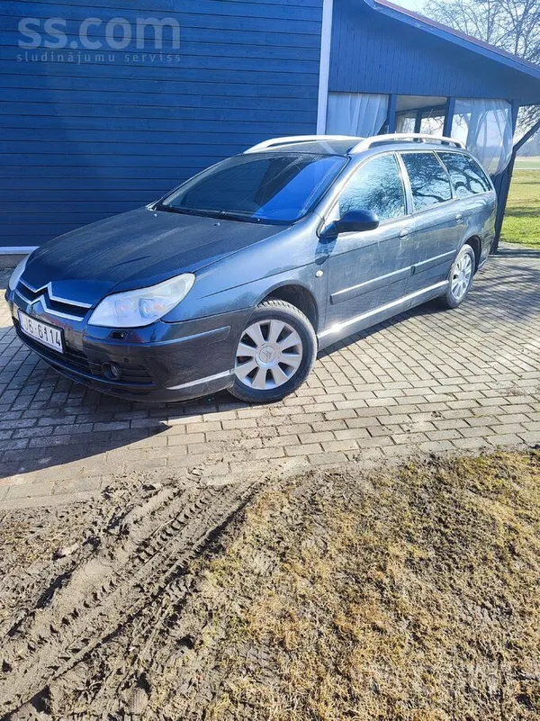 Citroen Pārdodu labu autiņu, viss strādā kam jastrādā.