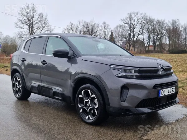 Iekļauts Pvn. Facelift versija. Aprīkots ar ķēdes dzinēju (nav “wet belt” pr