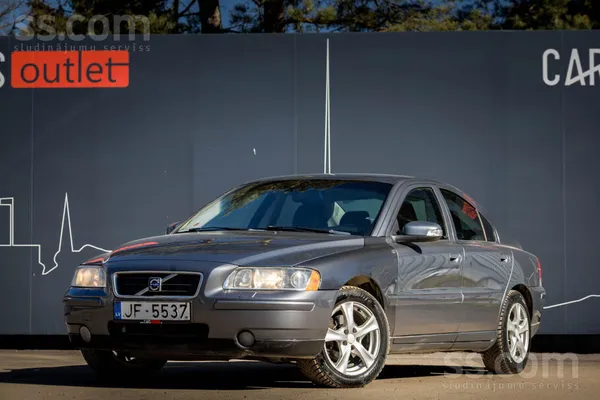 Volvo S60 ar 2.4 litru dīzeļdzinēju ar manuālo transmisiju. 120 kW. 

-Ele