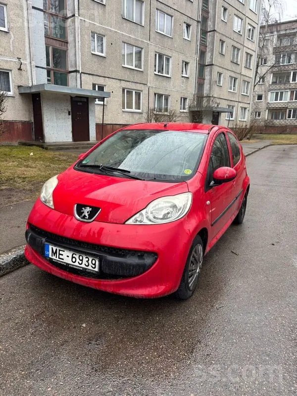 Peugeot Mašīnai ir nepieciešams remonts, vai rezerves daļā