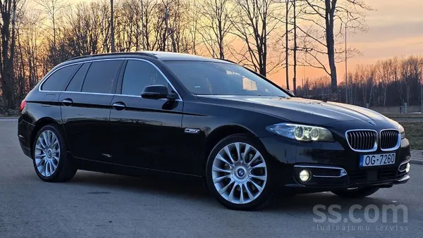 BMW BMW 530d luxury line xDrive Touring, 2016. gada be