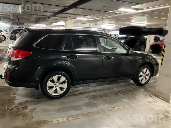 Pārdodu Subaru Outback 2, 5 benzīns/ gāze ar svaigi izietu tehnisko apskati.