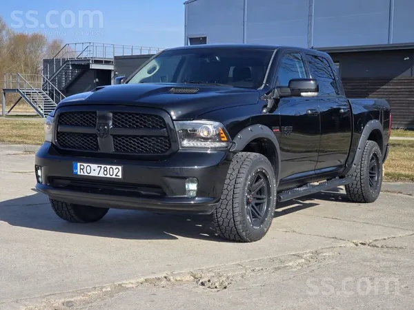 Dodge Pardod Dodge Ram 1500 Hemi Longhorn 295 Kw, Auto t