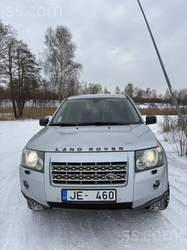 Pārdod labi koptu Land Rover Freelander 2.2D Awd ar pilnpiedziņu (4x4). Jaud