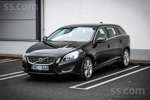 Garantija - 1 gads bez nobraukuma ierobežojuma. 

Volvo V60 2.0 dīzelis, M