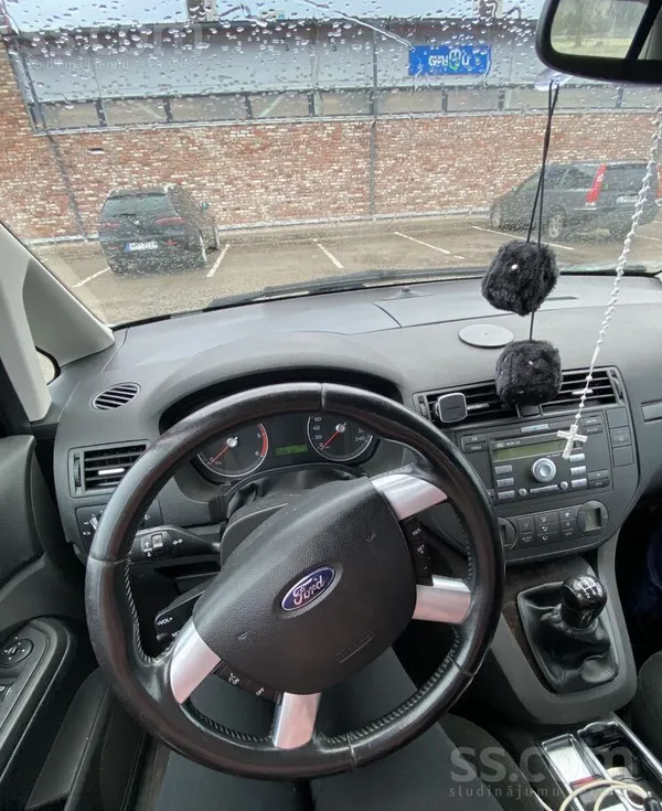 Ford Pārdodu Ford C-Max – uzticams, ekonomisks un ietil