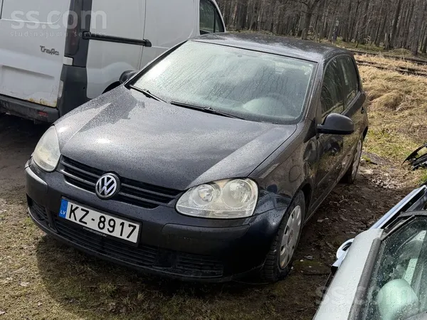 Volkswagen Pārdodu Golf, 1.4 Fsi 66 kW, labā stāvoklī. Pēdējo
