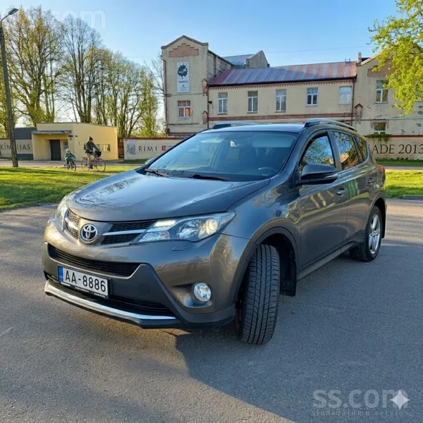 Toyota Toyota Rav4 Automāts 4x4 , 2013gads decembris 184.