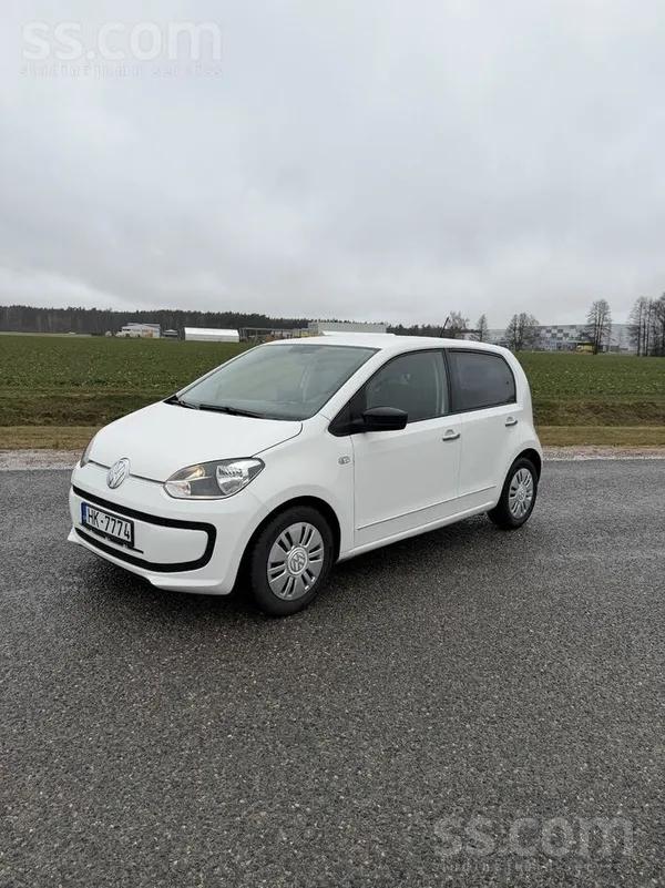 Pārdodu labu un ekonomisku VW UP. 
Auto vidējais patēriņš 4L uz 100km. 
Au