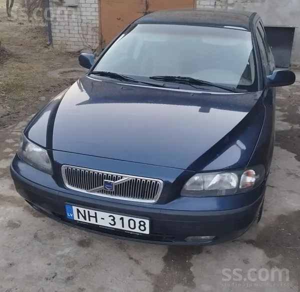 Volvo Pārdodu Volvo 2.5 Tdi. 103 kW. Tehniski auto viss 