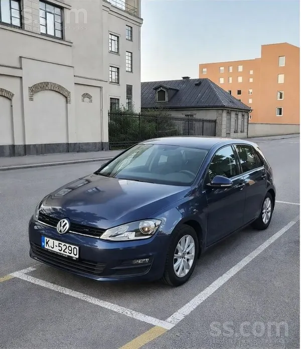 Volkswagen Pārdod uzticamu, ekonomisku un komfortablu VW Golf