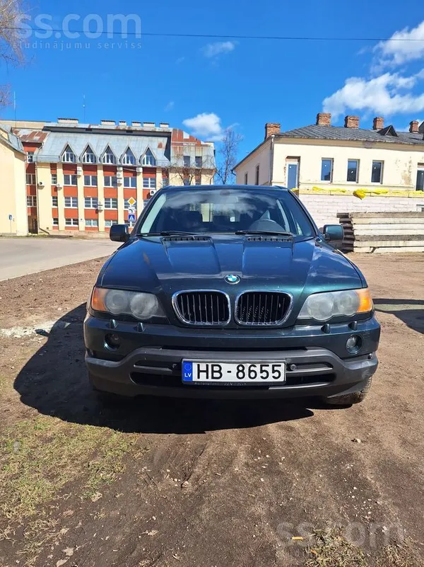 BMW Продается автомобиль BMW X5, 2003 г. Двигатель 3.0