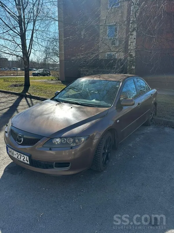 Pārdodu auto bez tehniskas apskates. Auto it braukšanas kārtībā, ir defekti.