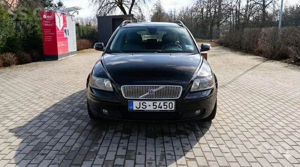 Volvo Jauna TA 17.02.2027.Pārdodu volvo V50.2.0 Tdi. Īpa