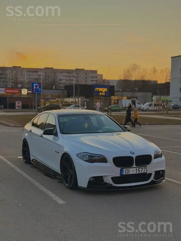BMW Pārdodu BMW F10 535d ar jaudīgu 220 kW dīzeļdzinēj