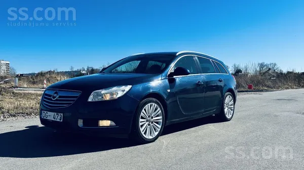 Pārdodu Opel Insignia Sports Tourer 2012 gada, 2.0 dīzelis ar mehānisko pārn