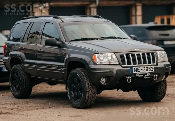 Sveiki. Pārdodu Grand Cherokee ar 4.7 litri V8 dzinēju. Gatavs doties tuvāko