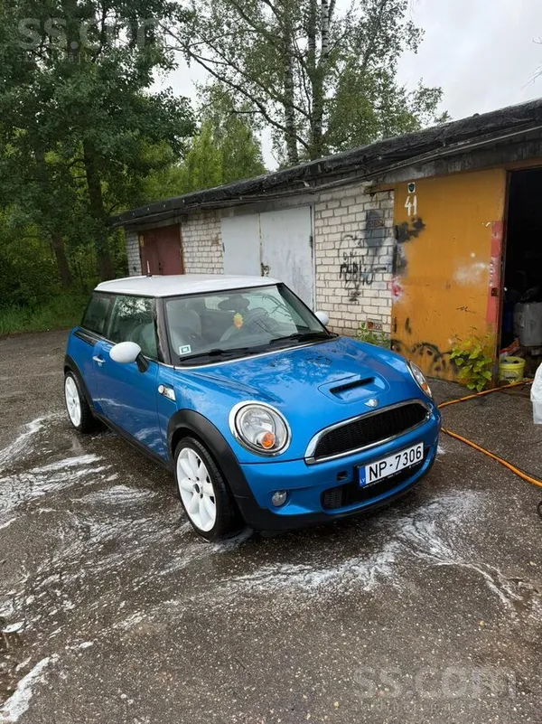 Mini Срочно продаётся ухоженная машина. Без ТО. Просьба