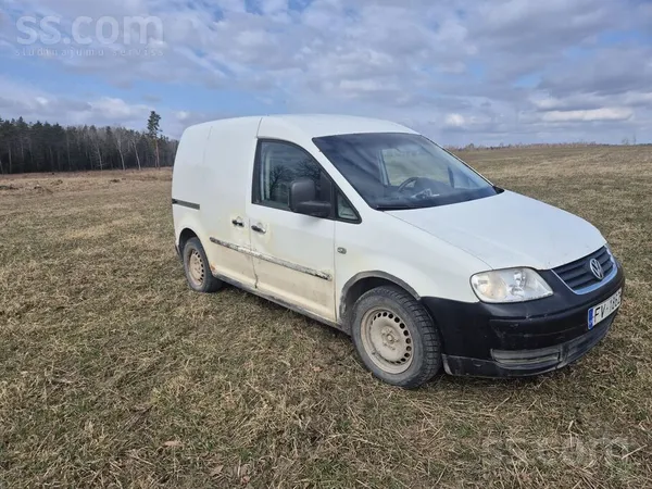 Volkswagen Pārdod VW Caddy 2006.gada . Auto labā tehniskā stā