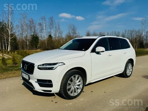 Volvo Pārdod saudzīgi lietotu Volvo XC 90, 173kW.