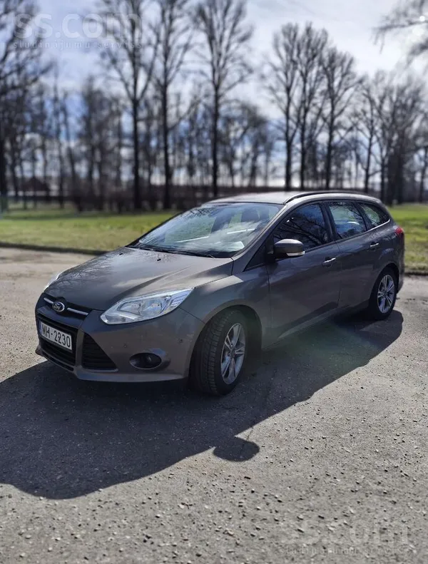Продается Ford Focus 1.6D 2013 года декабрь, ручная коробка передач. 
Надёж