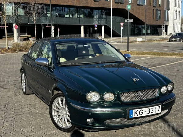 Jaguar Pārdodu Jaguar X-type 2.2d. Jauna t. a. līdz 2027.