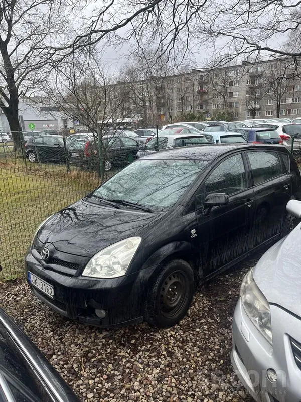 Toyota Corolla Verso, 2.0 dīzelis D4D

Auto braucamā stāvoklī, ar jaudu vi