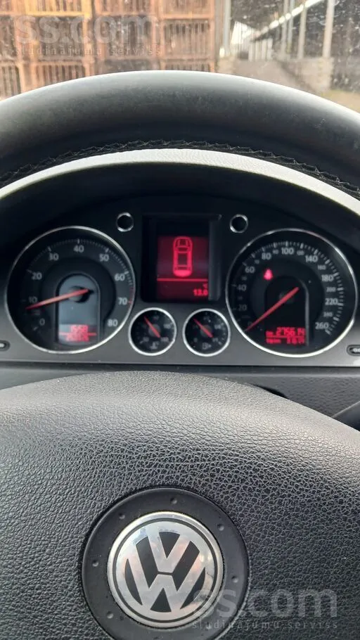 Volkswagen Продаю. гос. номер не продаётся