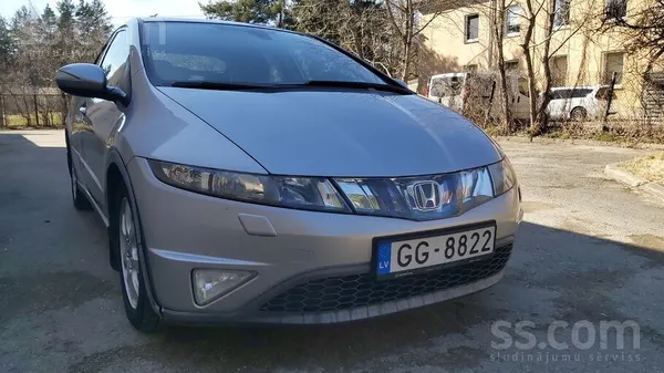 Honda Dzinējs un ātrumkārba darbojās bez aizrādījumiem, 