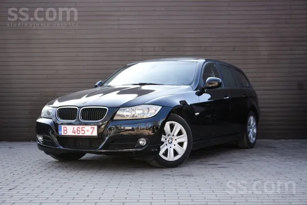 BMW BMW 318D 2010. gada, 2.0 dīzelis ar manuālo ātrumk