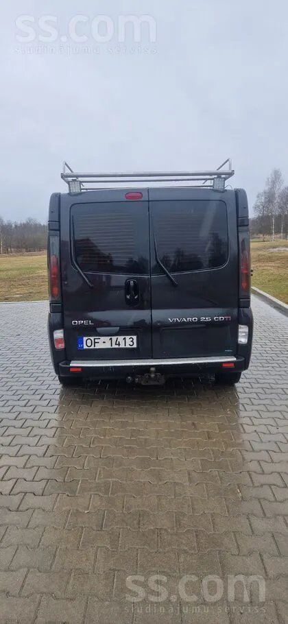 Opel Pārdod Opel Vivaro 2, 5tdci L2H1. Garā bāze