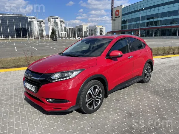Pārdodam rūpīgi koptu, labi aprīkotu auto, kurš tika iegādāts kā Demo pie dī