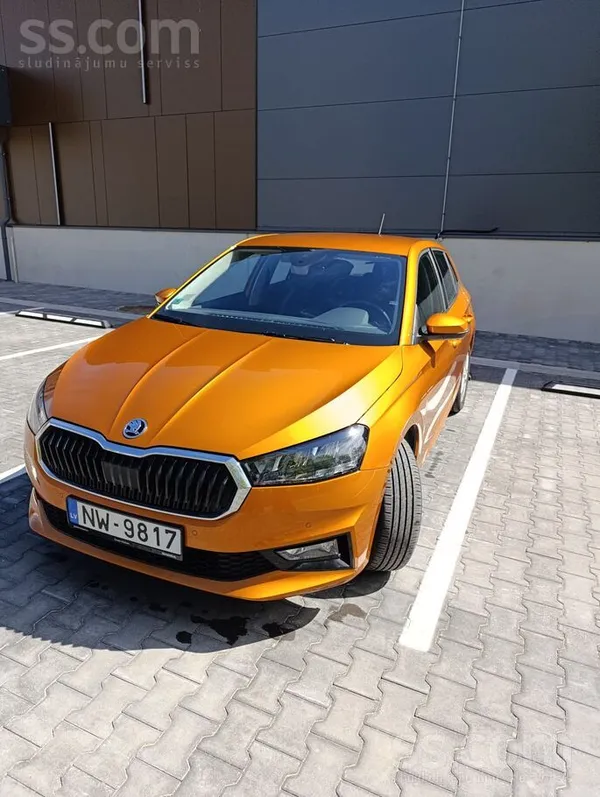 Īpašnieks pārdod Škoda Fabia ar vienu no labākajiem 1, 5 Tsi benzīna motoru.