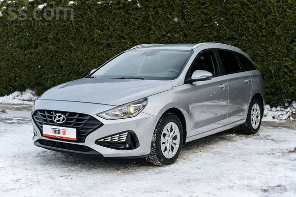 Hyundai i30 CW vagons 1, 5 benzīns, 110zs, 6Manuals. Cena ar Pvn. 
Drošība