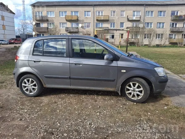 Hyundai Pardodas getc 1.3 benzin .automats. ar slimnibas l