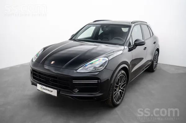 Porsche Cayenne Turbo. 

Ļoti labā stāvoklī Porsche Cayenne Turbo – vizuāl