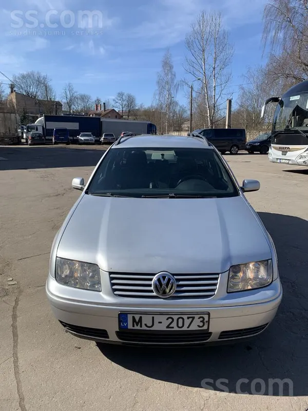 VW Bora Variant 1.9 tdi 96kw. 
Свежий Т. О. до 23.02.2027.
Дорожный налог