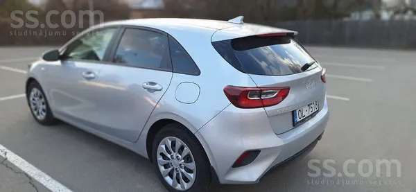 Pārdodu Kia Ceed 1.6D teicamā stāvoklī un ar mazu nobraukumu. 
Jauns auto i