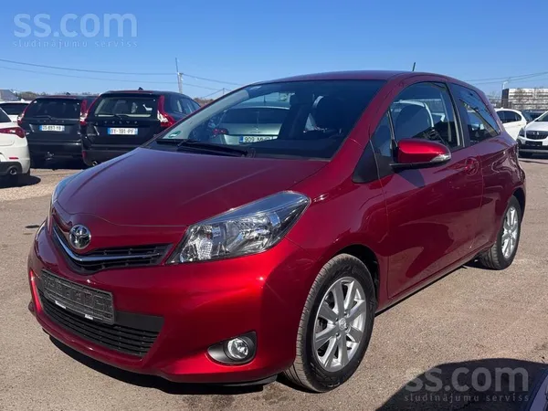 Toyota Tikko no Vācijas. Tiek pārdots mazlietots Toyota Y