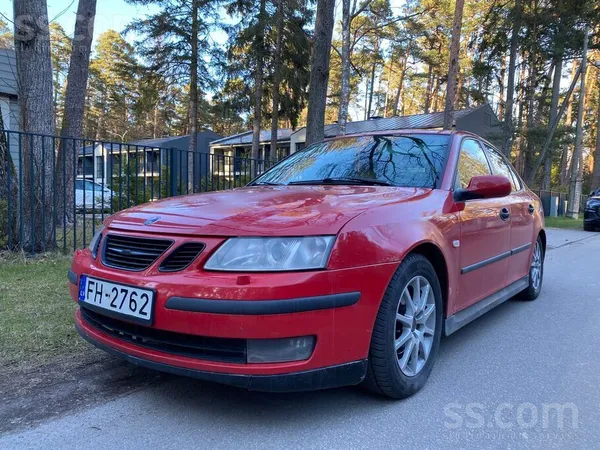 Saab Nelieli vizuāli defekti pa perimetru. Gāzes iekārt