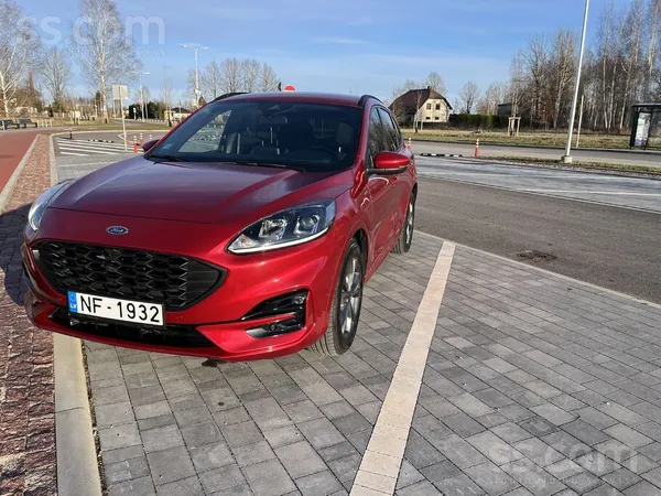 Ford Kuga St-Line 2.5 Fhev (Full Hybrid Electric Vehicle) 

Garantija spēk
