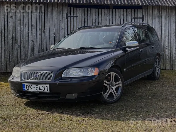 Volvo Volvo v70 2.4d 120kw facelift. 