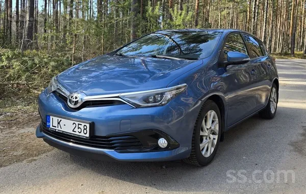 Toyota Pirkta Amserv motors . Aprīkojuma komplektācija - 