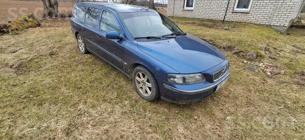 Volvo Pardodu Volvo v70 Rezerves Dalas metalluznos Slimī