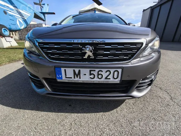 Peugeot Pārdošanā ļoti ekonomisks un jaudīgs auto, priekš 