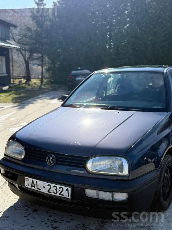 Volkswagen Cena par diviem auto Gtd ar dokumentiem bet ar mot