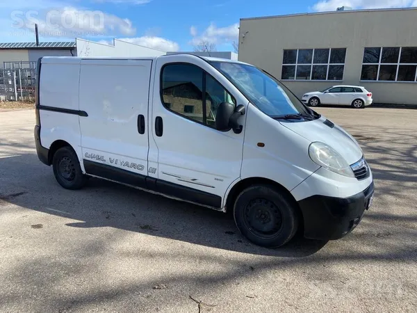 Opel Tiek pārdots Opel Vivaro L1H1. Motors, kārba darbo