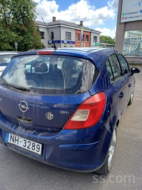 Opel Pārdodu automašīnu. Automašīna ir darba kārtībā. 