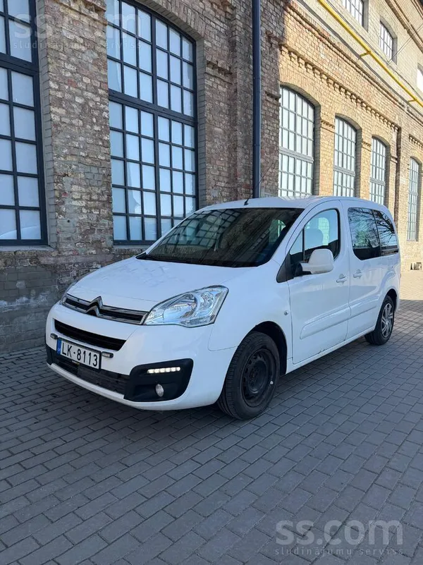 Citroen Pārdod Citroen Berlingo , sīkak pa telefonu.